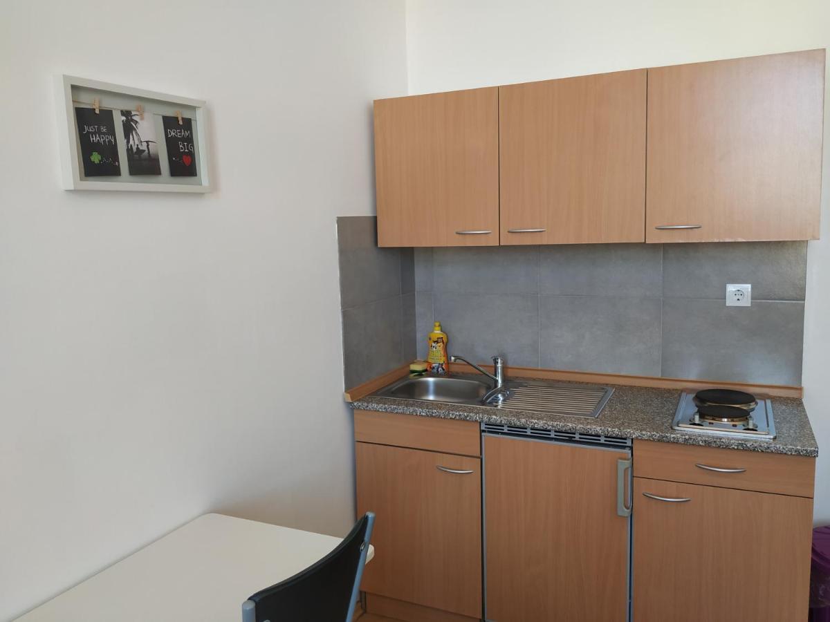 Apartments Todorovic พูลา ภายนอก รูปภาพ