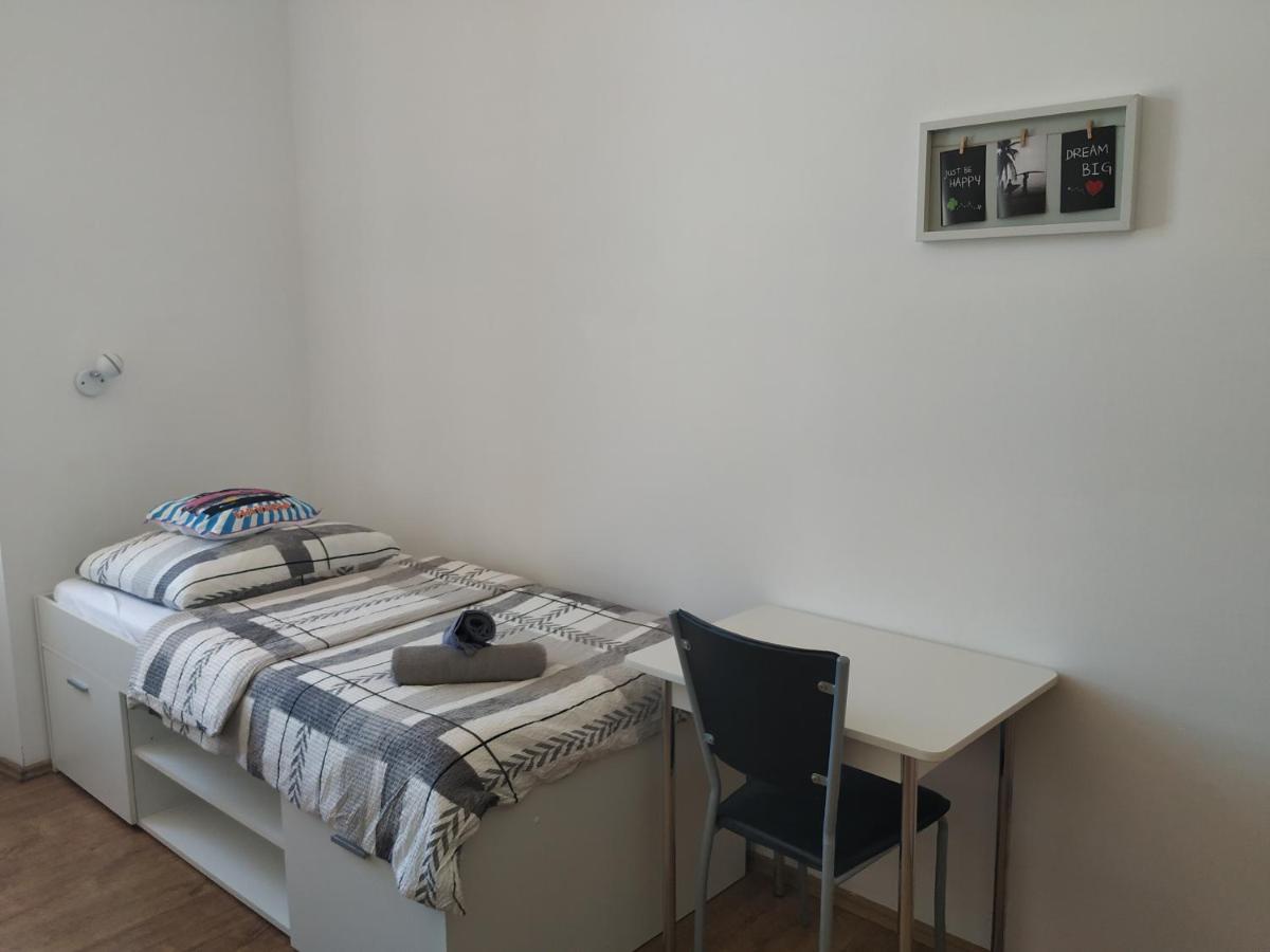 Apartments Todorovic พูลา ภายนอก รูปภาพ
