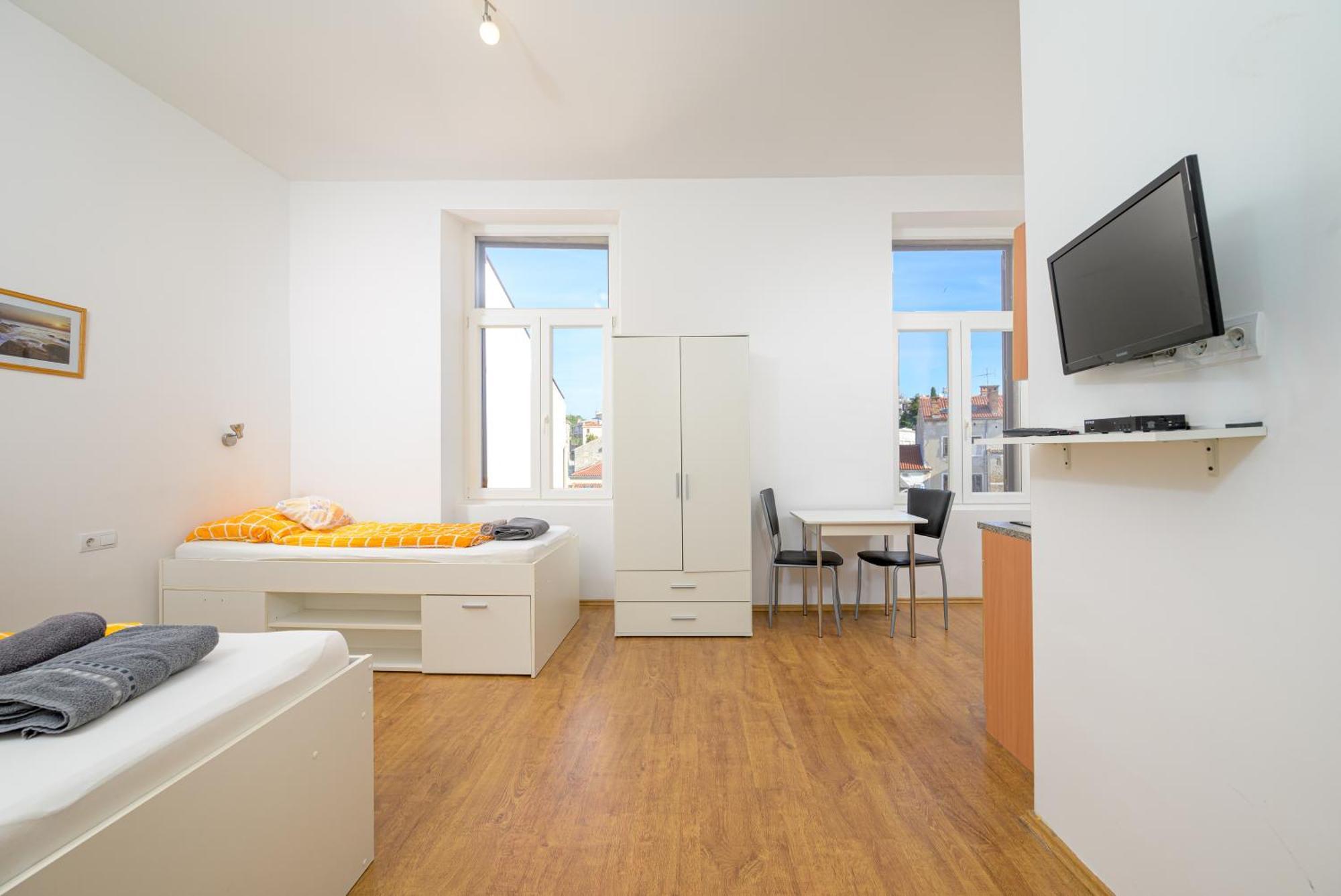 Apartments Todorovic พูลา ภายนอก รูปภาพ