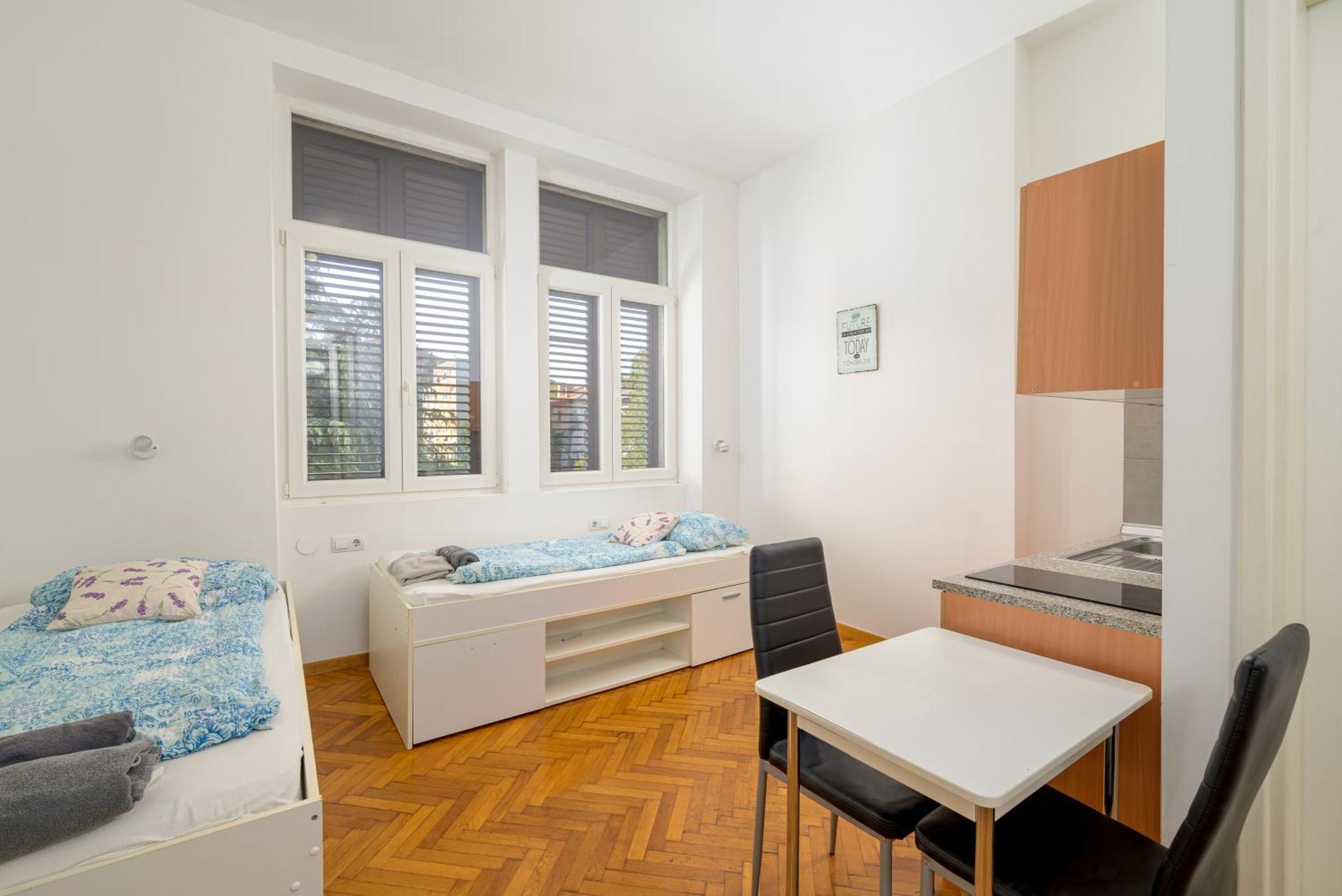 Apartments Todorovic พูลา ภายนอก รูปภาพ